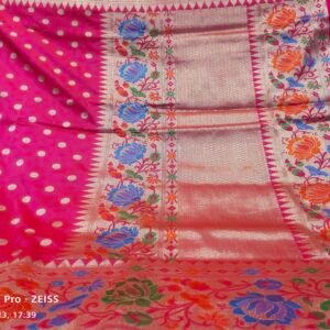 Cream Banarasi Silk Handloom Saree
