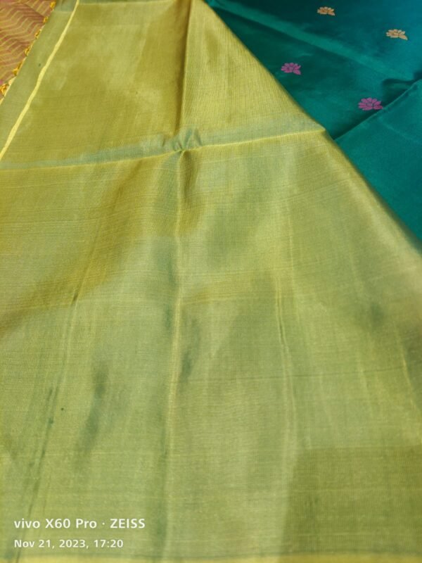 Green Coimbatore Silk  Handloom Saree - Image 4