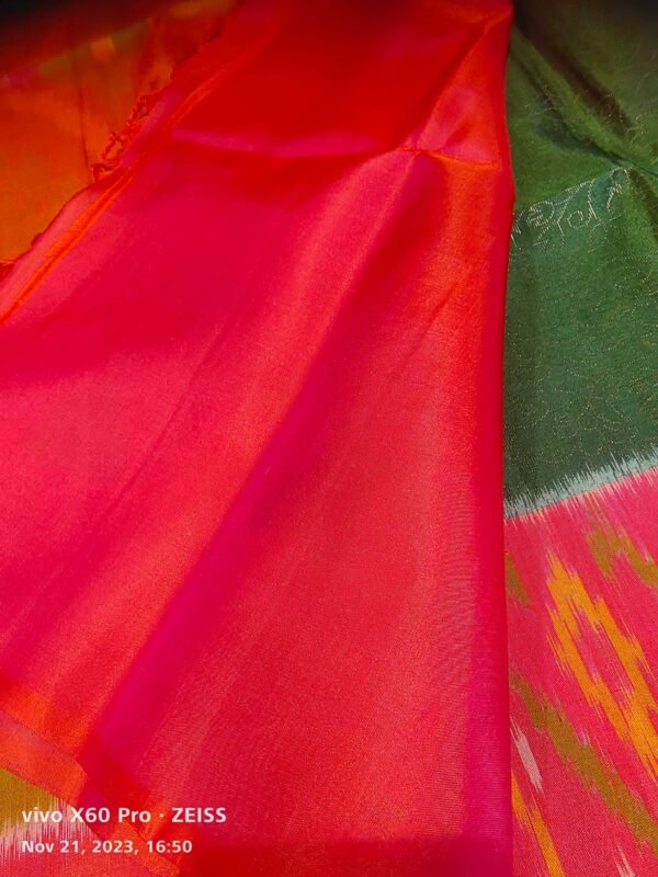 Green Coimbatore Silk  Handloom Saree - Image 3