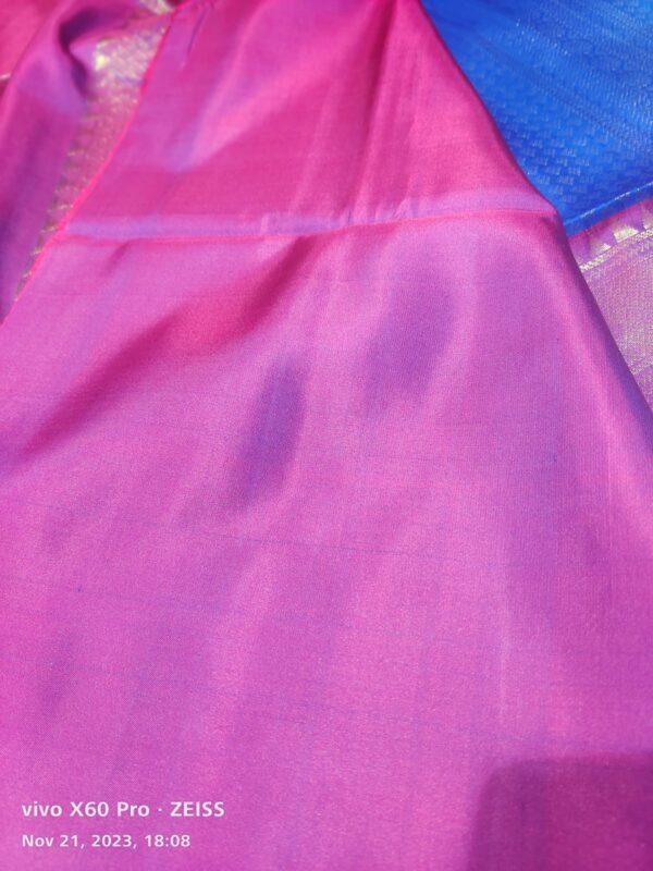 Blue Coimbatore Silk  Handloom Saree - Image 4