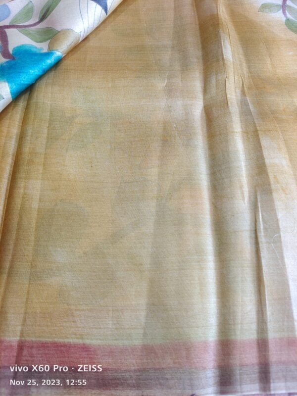 Cream Banarasi Tussar Saree - Image 3