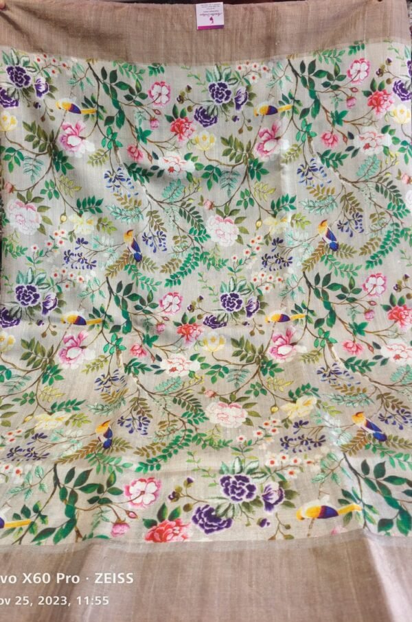 Cream Banarasi Tussar Saree - Image 2